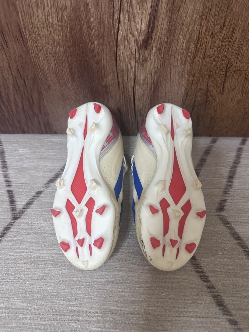 Youth Size 13k Red, White, Blue Adidas Soccer Cleats - Picture 6 of 6